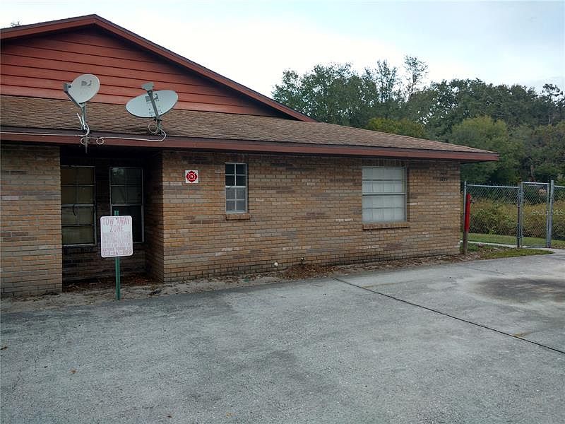 1st image of 3213 Bloomingdale Villas Ct