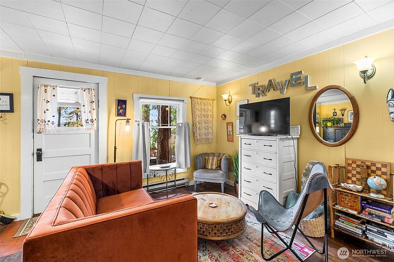 3rd image of 16763 Chilberg Avenue