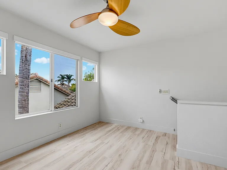 27529 Serena — Photo 44