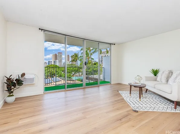 1941 Church Ln APT 405, Honolulu, HI 96826