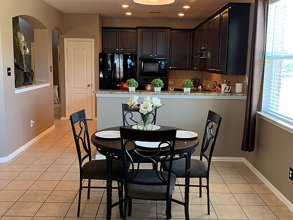 5th image of 1401 Danielle Creek Dr