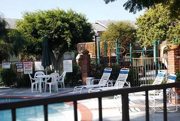 3rd image of 5215 Sepulveda Blvd Unit 13D