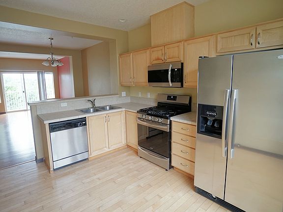 5th image of 15225 SW Mallard Dr Suite 104