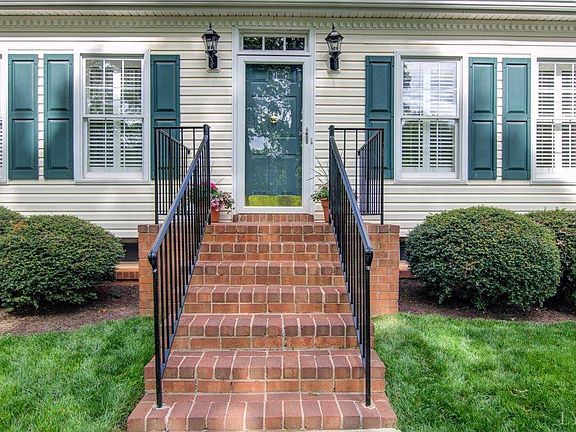 2nd image of 122 Abby Ct Lot 4
