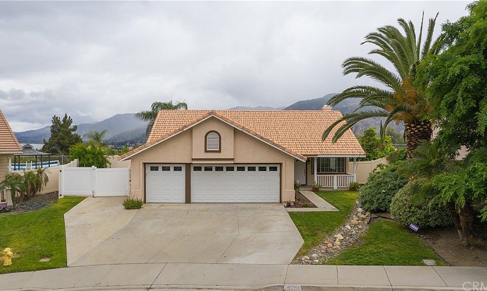 1st image of 15204 Golden Sands St