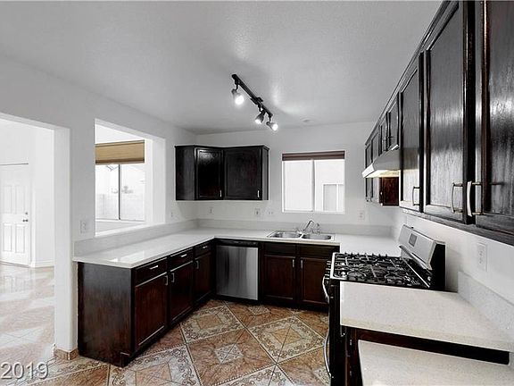 5th image of 2603 Cimarron Cove Ct