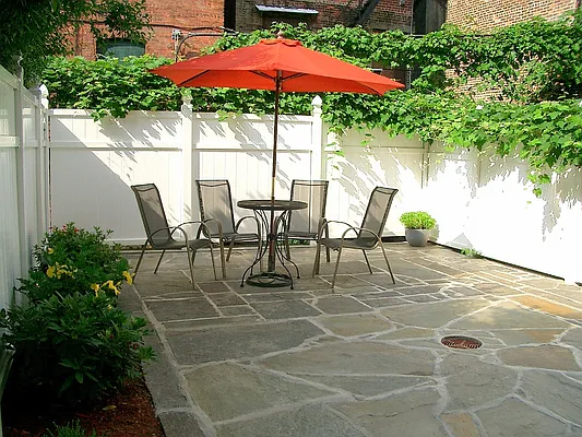 Sold by Corcoran | media 39