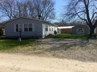1895 Arlington Dr, Lakeside Marblehead, OH 43440