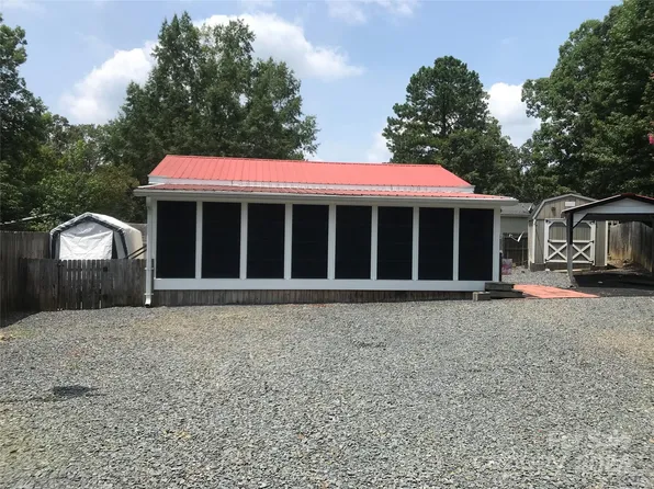 106 Anchor Ct #H93, Mount Gilead, NC 27306
