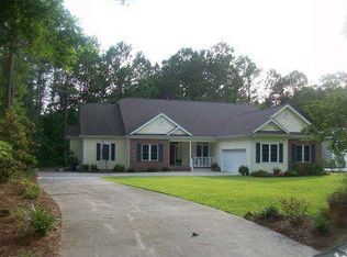 122 High Bluff Dr, Hampstead, NC 28443