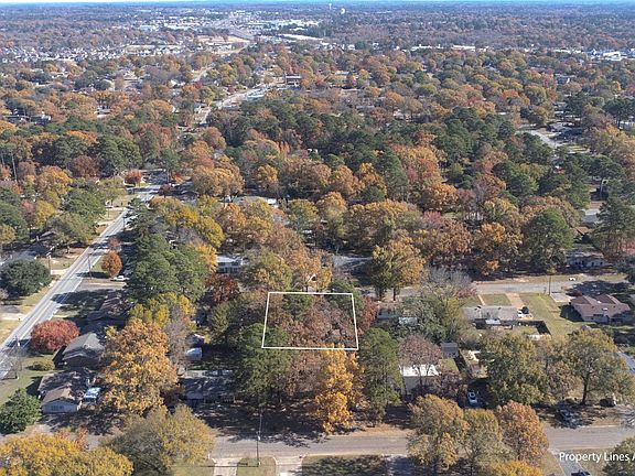 3rd image of 2813 Teakwood Dr
