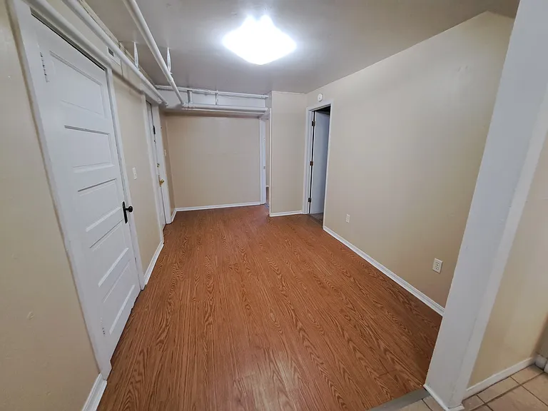 1306 Anthony St #1A — Photo 10