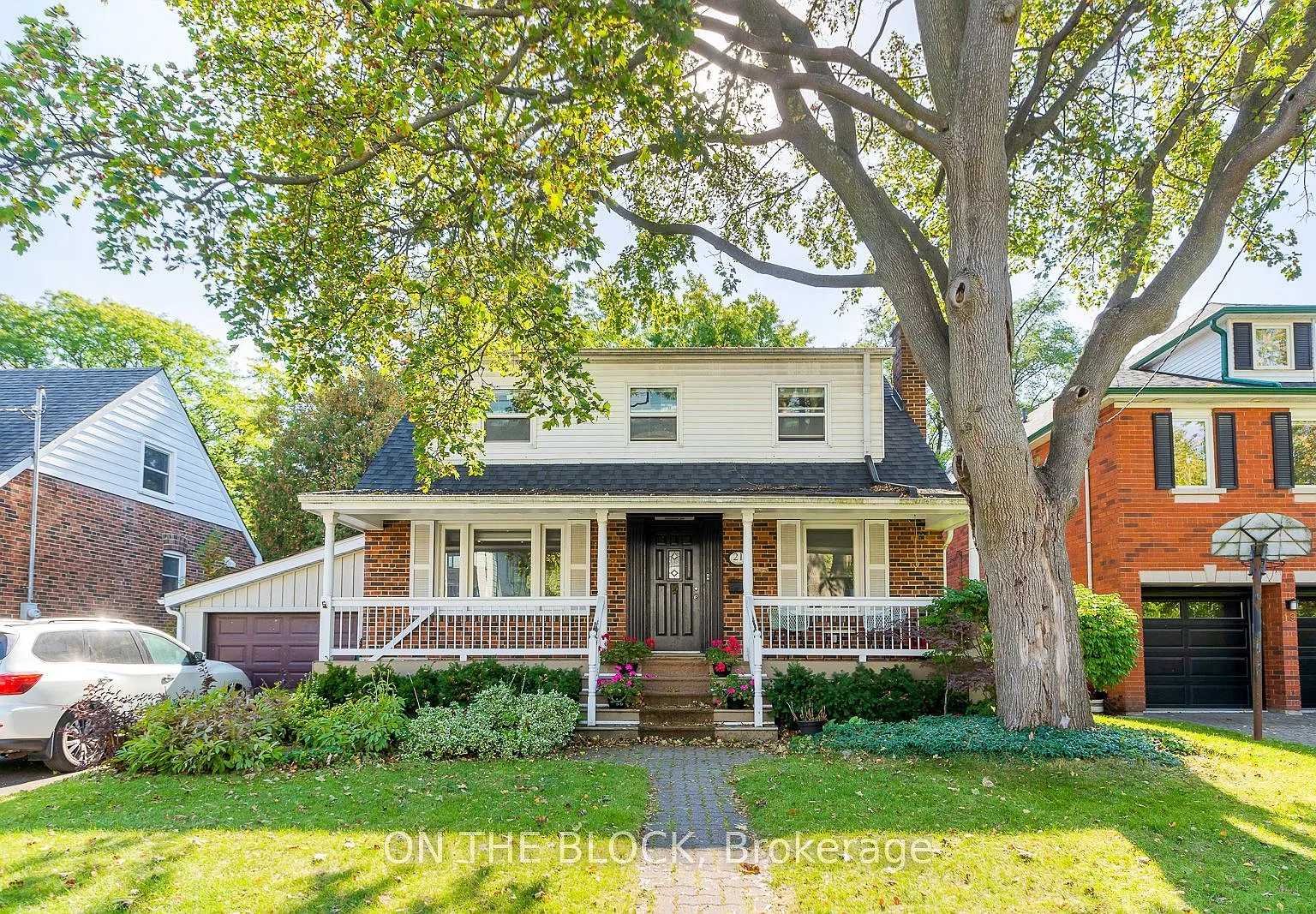 4 bed, $5,500 — Photo 1