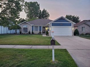 4741 Lamont Ct, Warren, MI 48091