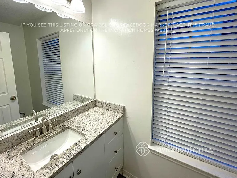 16302 Hickory Point Rd — Photo 12