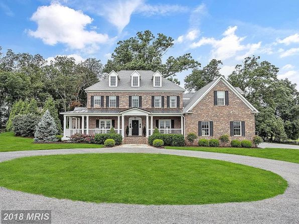 970 Oak Tree Rd