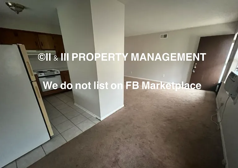 8404 Robinson St — Photo 2