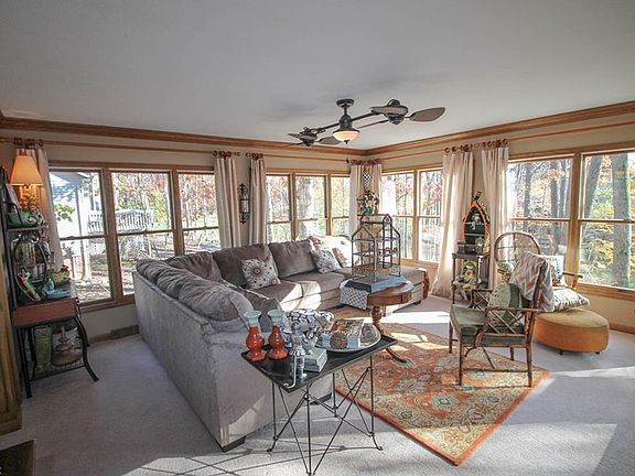 5th image of 4080 Sunset Dr