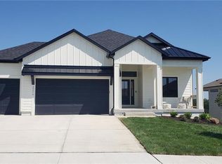 16532 W 170th St, Olathe, KS 66062