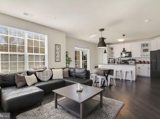 3825 Doc Berlin Dr UNIT 17, Silver Spring, MD 20906