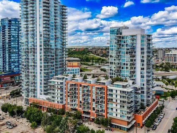 560 S 6th Ave SE #410, Calgary, AB T2G 1K7