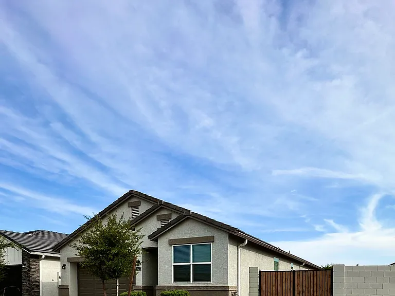 1077 W Tuli Way — Photo 17