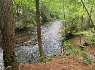 13 Holly Cir, Suches, GA 30572