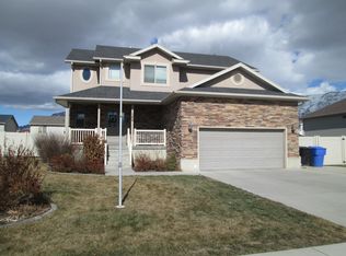 180 W 1825 N, North Ogden, UT 84414