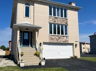 8835 N Chester Ave #1, Niles, IL 60714