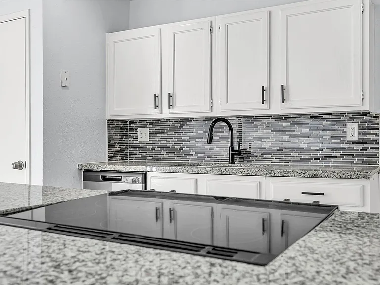 4406 Kacee Dr — Photo 10