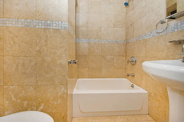 Rented by Landmark Resources | media 15