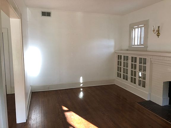4th image of 2307 Jefferson St SW #1