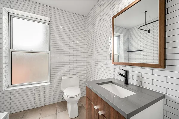 Rented by Canvas Property Group | media 2