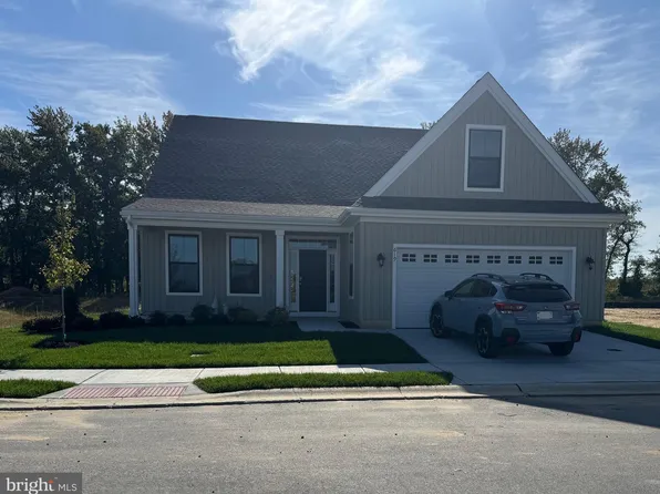 619 Resort Blvd, Dover, DE 19904