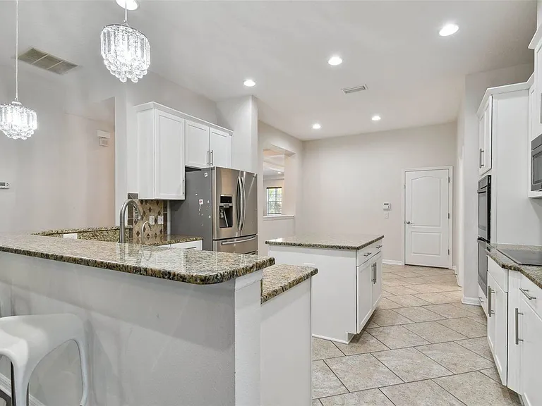 27806 Autumn Breeze Cir — Photo 14
