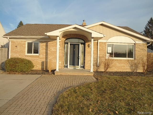 1st image of 27676 Blum St