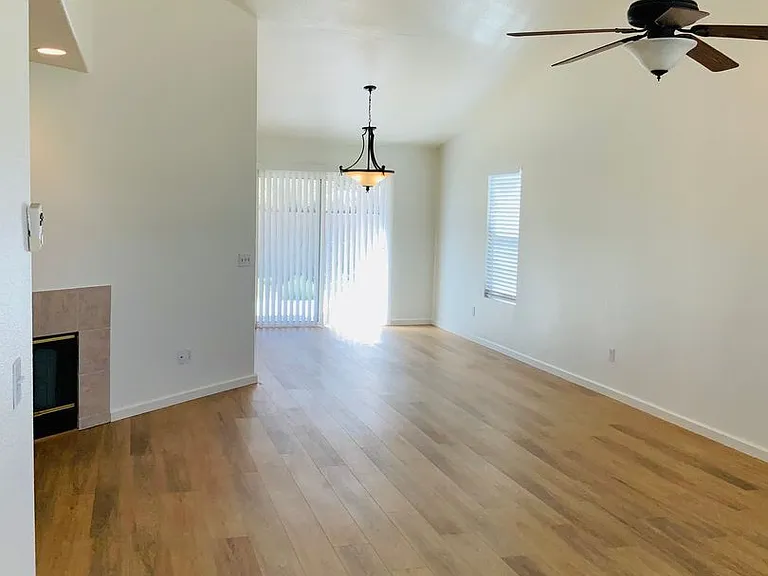 57227 Aranza Ct — Photo 5