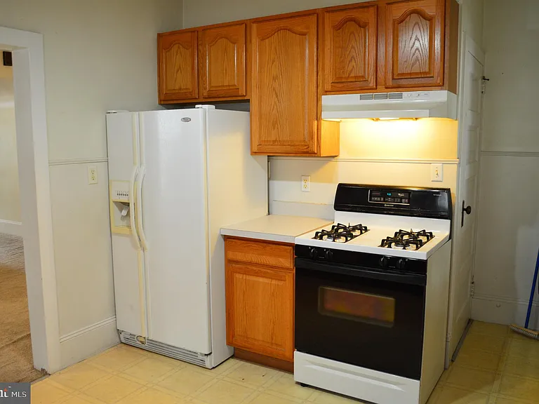 121 Broad St — Photo 5