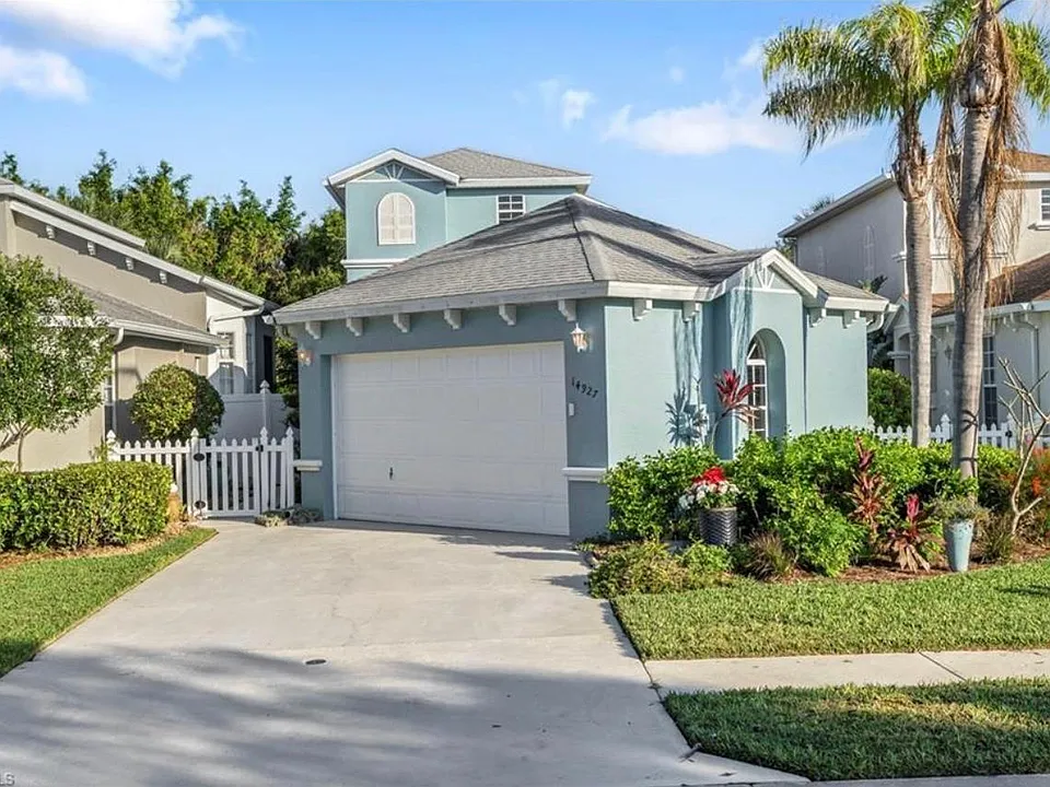 14927 Sterling Oaks Dr