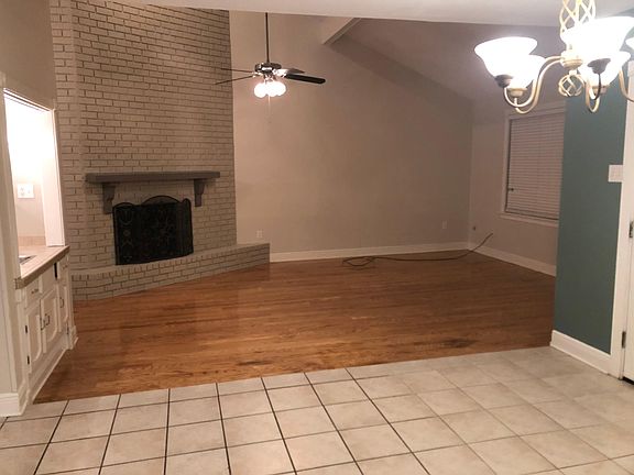 5th image of 4417 Lake Trail Dr