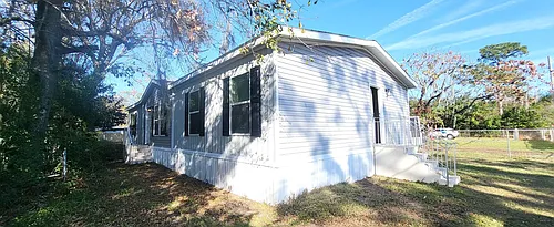 8155 Devoe St Photo 1
