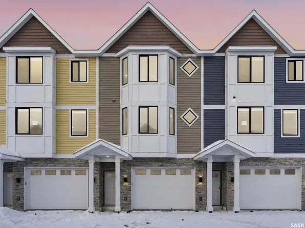 UNIT 220-3220 11th STREET, Saskatoon, SK S7M 5M4