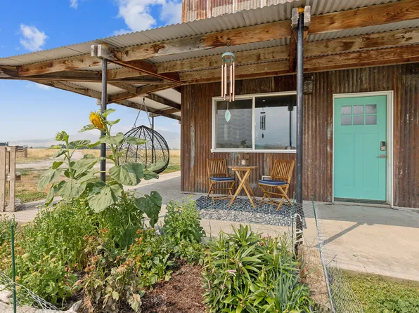 57417 Lower Crossing Rd, St Ignatius, MT 59865