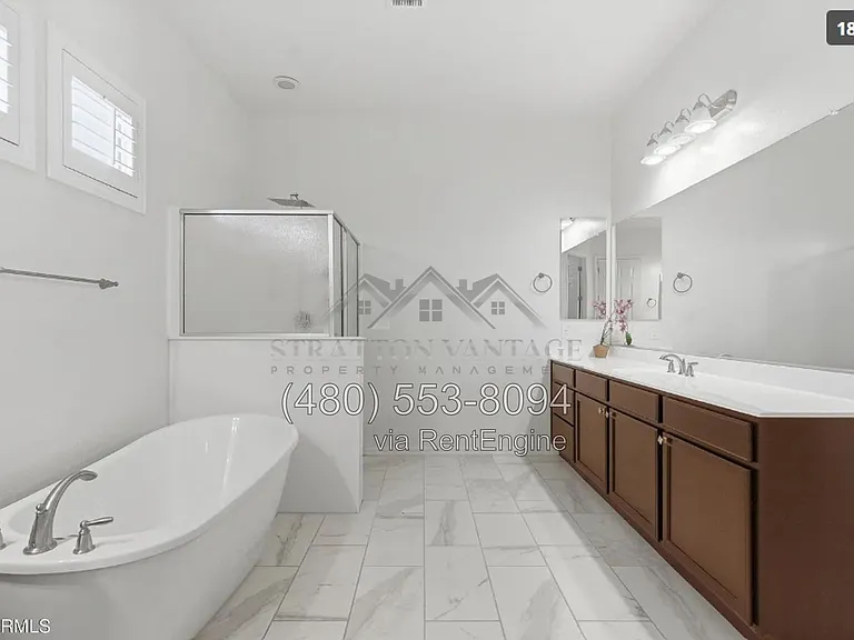 1083 E Holland Park Dr — Photo 20