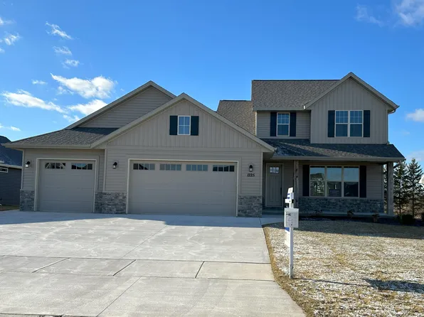1225 Copilot Way, De Pere, WI 54115
