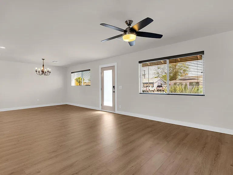 7408 E Beatrice St — Photo 10