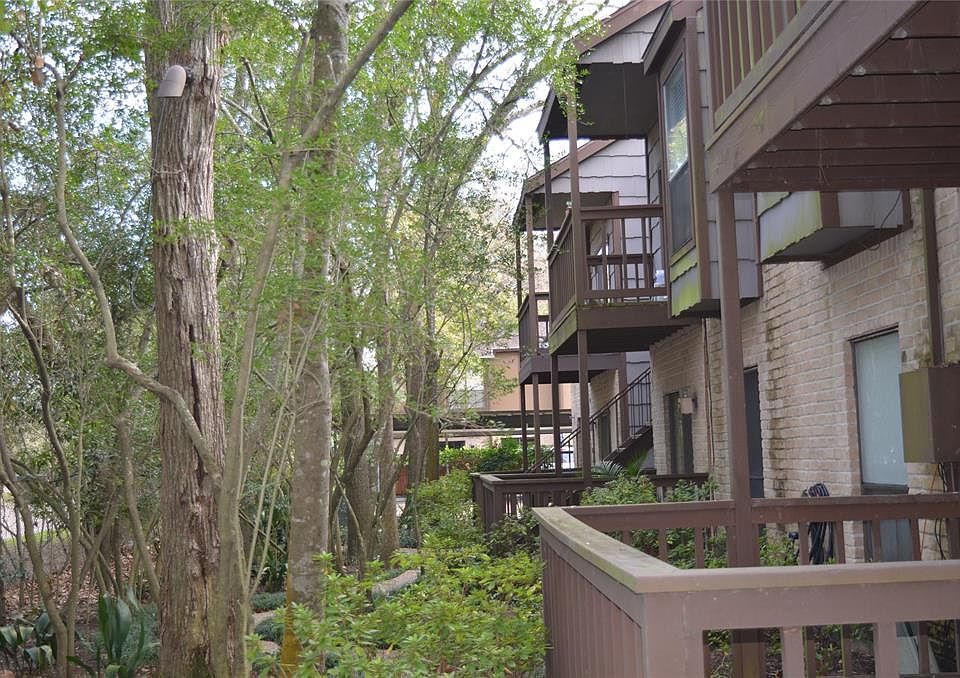 1st image of 11711 Memorial Dr APT 307
