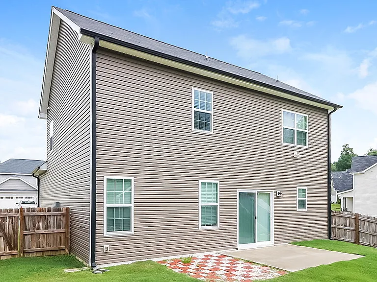 253 Lanier Pl — Photo 17