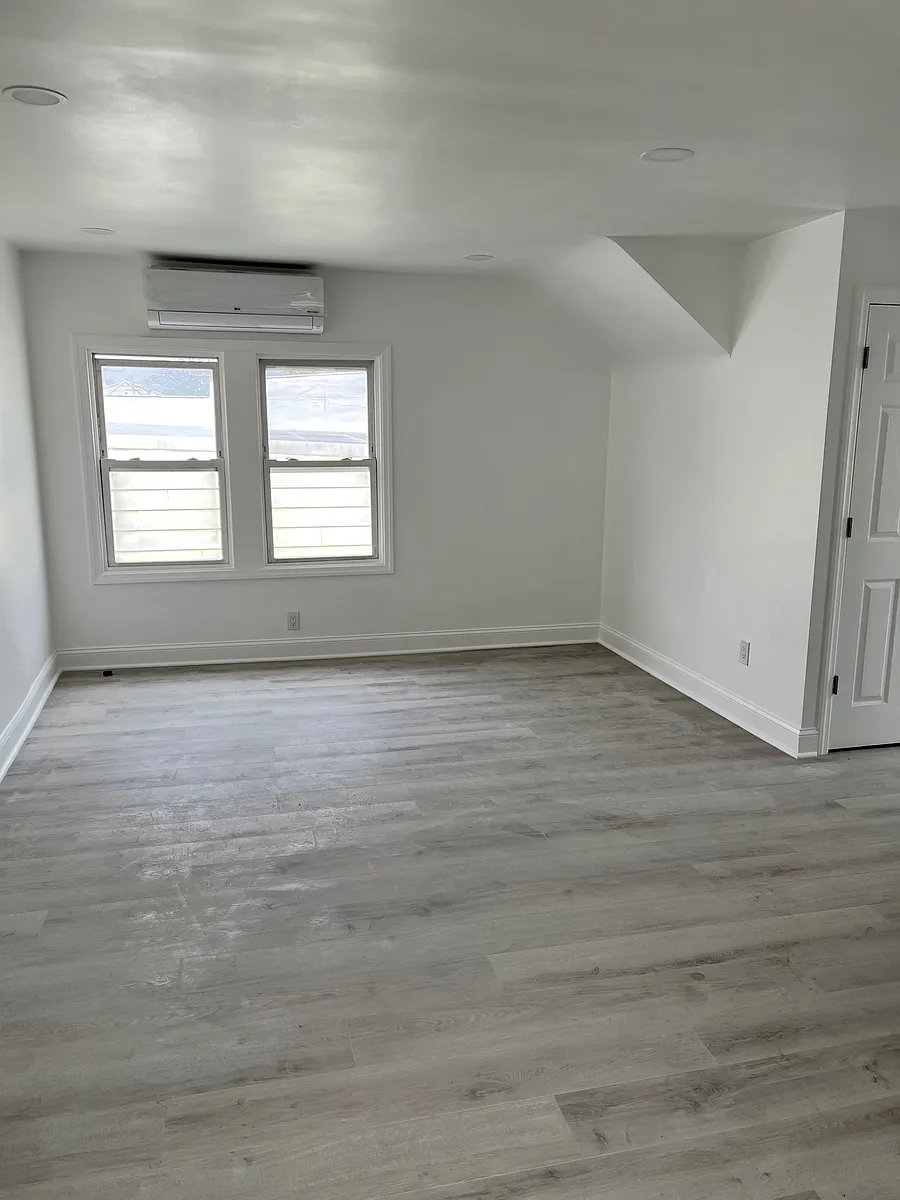 Building Photo - 120 Highland Ave #3