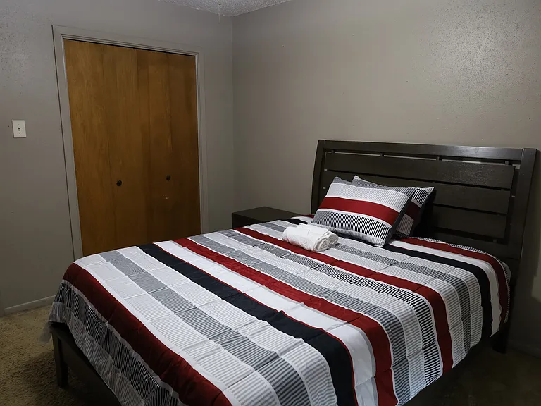 6075 Navajo Trl — Photo 30